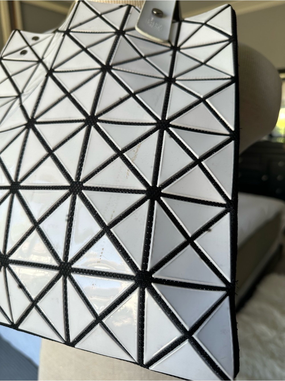 BAO BAO Issey Miyake white and black prism tote 13x13 adjustable handles - Picture 13 of 17
